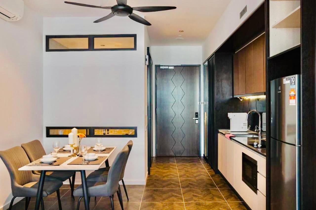 Scarletz Suites Klcc By M Suites กัวลาลัมเปอร์ ภายนอก รูปภาพ