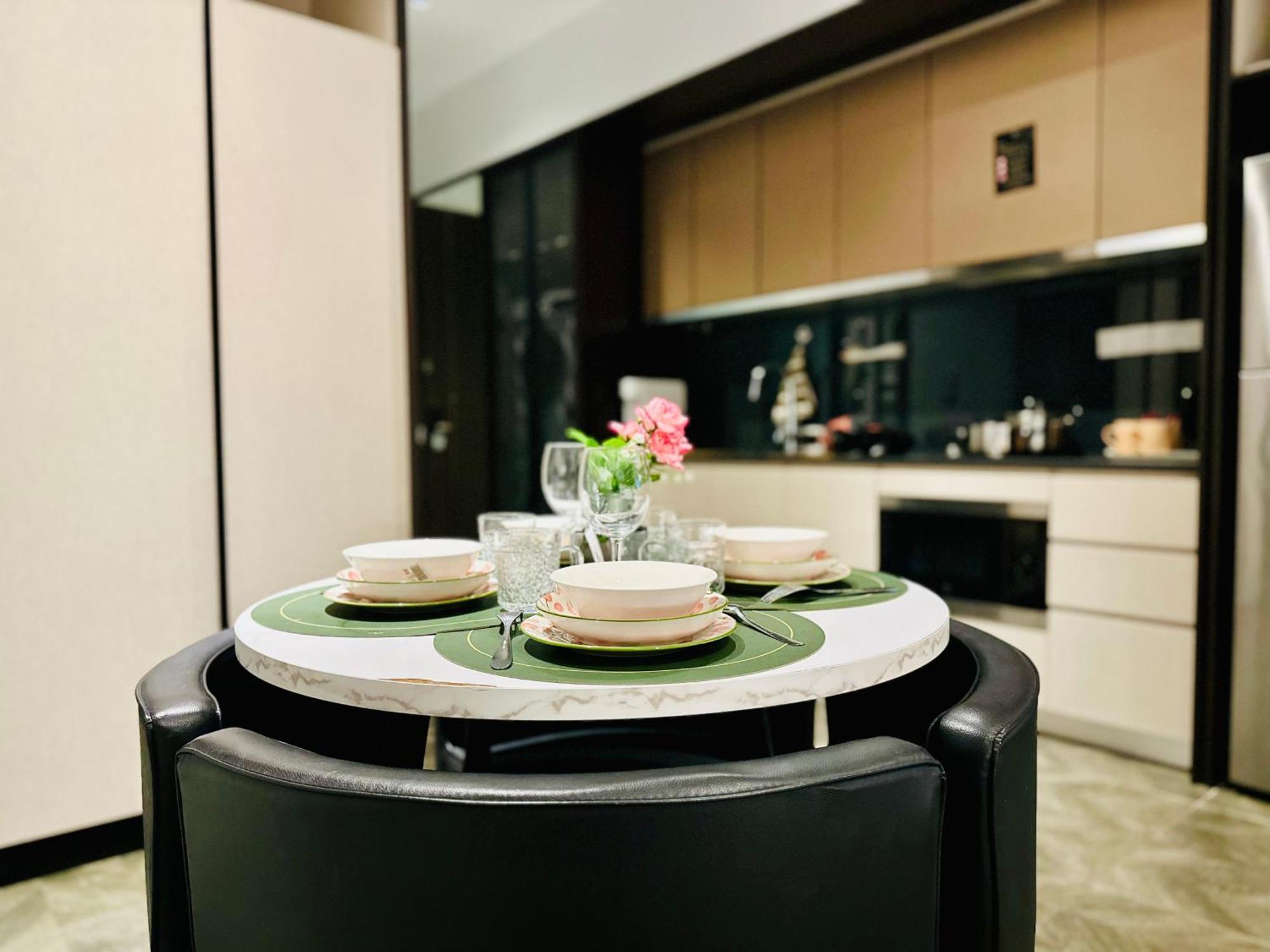Scarletz Suites Klcc By M Suites กัวลาลัมเปอร์ ภายนอก รูปภาพ
