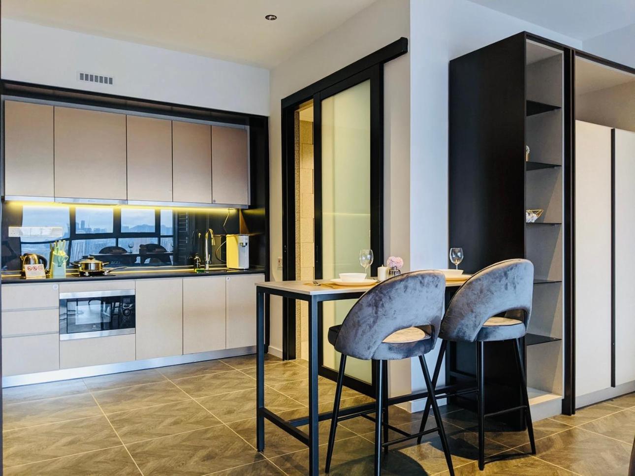 Scarletz Suites Klcc By M Suites กัวลาลัมเปอร์ ภายนอก รูปภาพ
